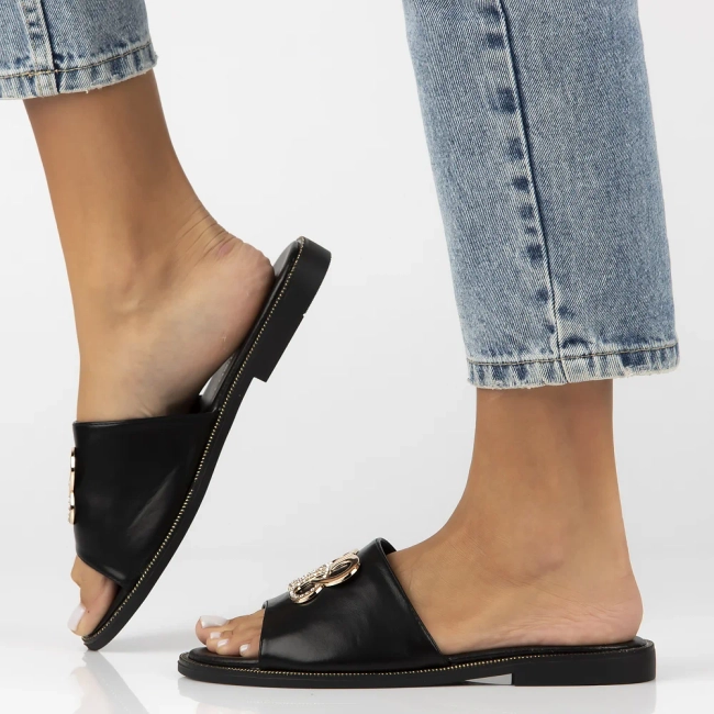 Klapki Filippo DK6905/25 BK czarne