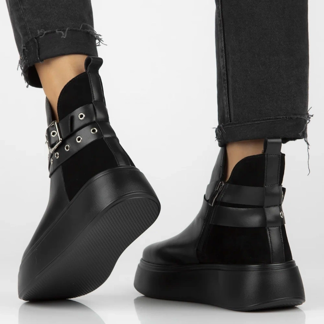 Leather ankle boots Filippo DBT6341/24 BK black