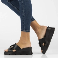 Leather flip-flops Filippo DK6078/24 BK black