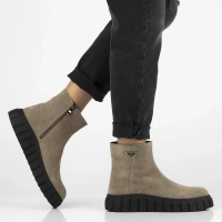 Skórzane botki na platformie Filippo DBT6301/25 TP taupe