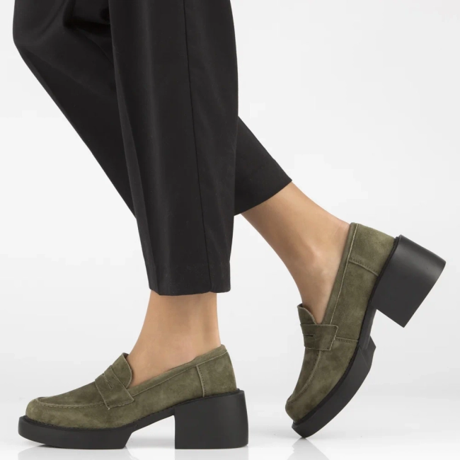 Skórzane półbuty na obcasie Filippo DP4685/23 KH khaki