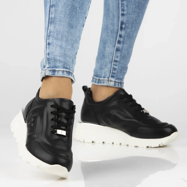 Leather sneakers Filippo DP6849/25 BK black