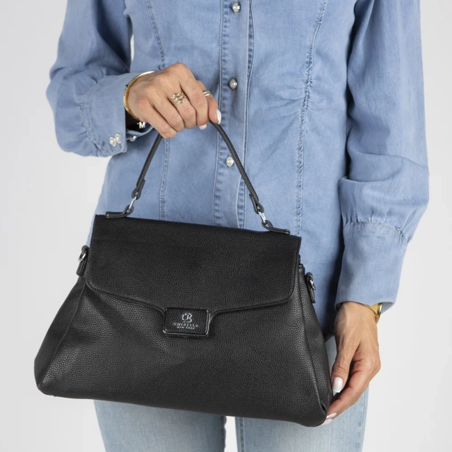 Black handbag lumière
