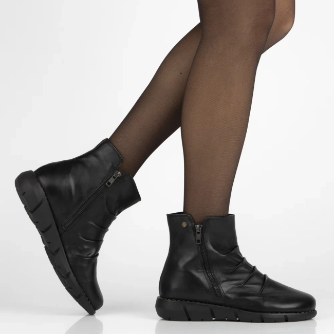 Leather ankle boots Maciejka P7232-01/00-7 black