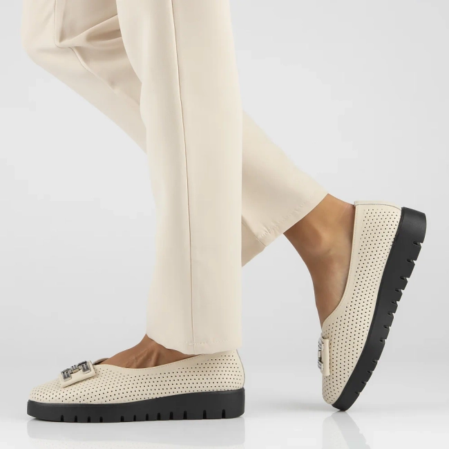 Leather shoes Filippo DP6043/24 BE beige