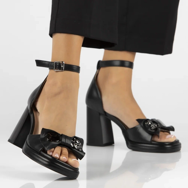 Leather sandals Filippo DS6179/25 BK black