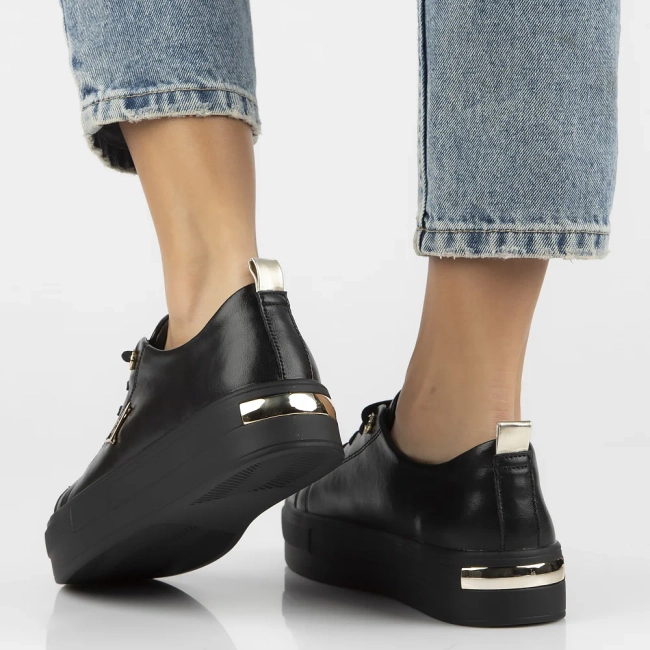 Leather shoes Filippo DP3533/25 BK black