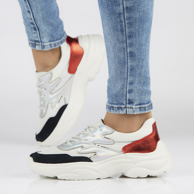 Skórzane sneakersy Filippo DP1410/20 WH RD białe