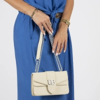 Beige shoulder bag luxe