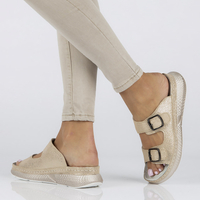 Skórzane klapki Filippo DK3516/22 GO złote