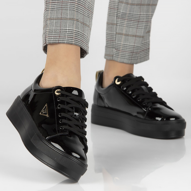 Skórzane półbuty na platformie Filippo DP3533/23 BK L czarne