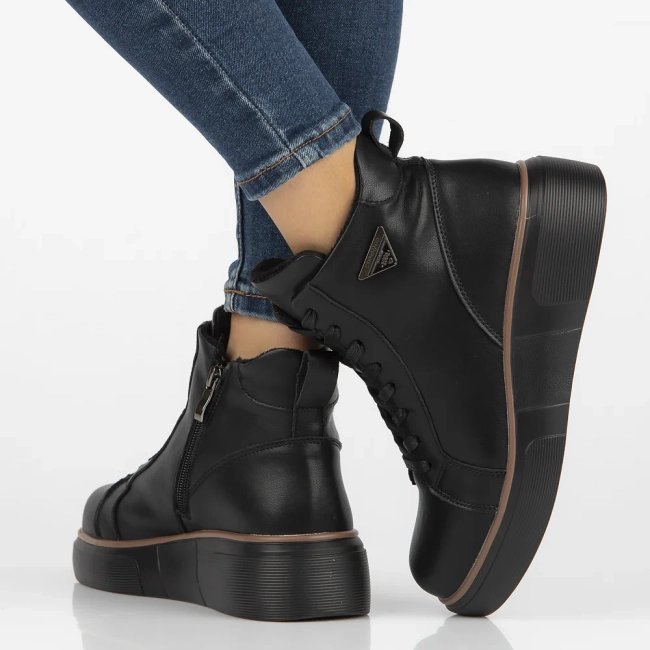 Leather ankle boots Filippo DBT6452/24 BK black