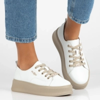 Skórzane sneakersy Filippo DP6122/26 WH BE białe