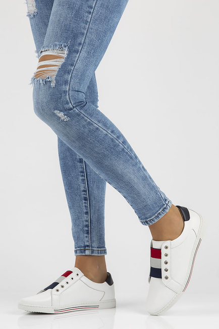 Leather shoes Filippo DP2155/22 WH white