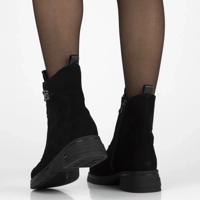 Leather ankle boots Filippo DBT7181/25 BK black