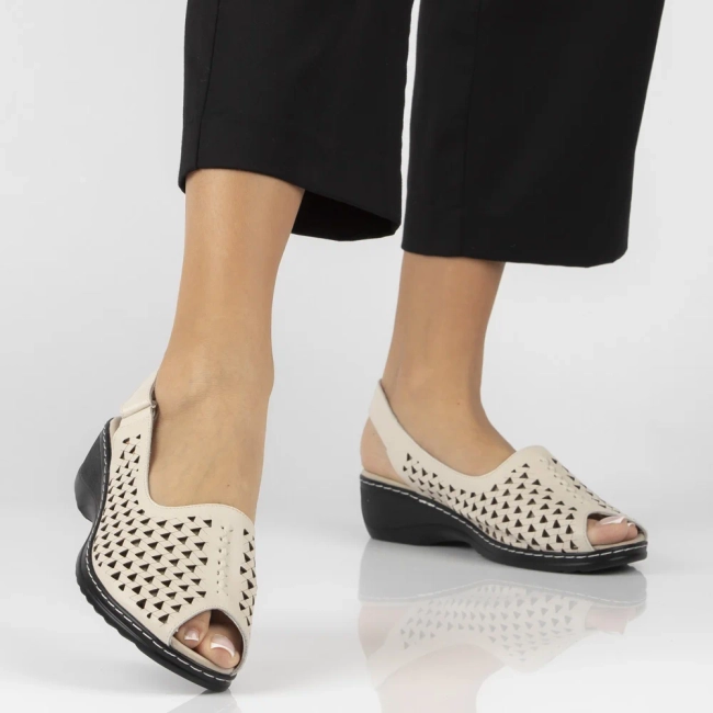 Leather sandals Filippo DS7763/26 BE beige