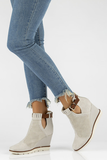 Wedge ankle boots Filippo DBT207/22 BE beige