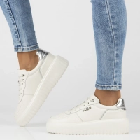 Skórzane sneakersy Filippo DP6726/25 WH białe