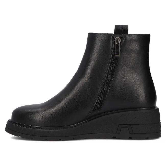 Leather ankle boots Filippo DBT6332/24 BK black