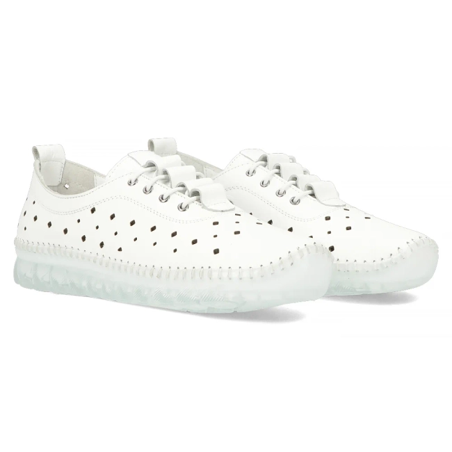 Leather shoes Artiker 54C0334 white