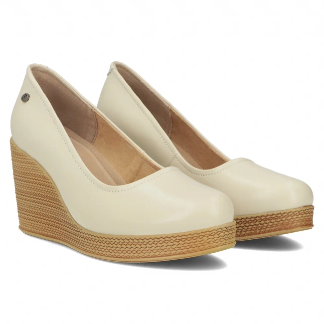 Skórzane półbuty na koturnie Filippo DP3521/24 BE beżowe