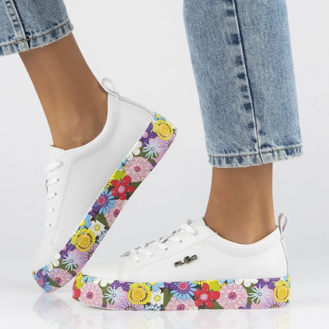 Leather shoes Filippo DP6048/24 WH FL white flowers