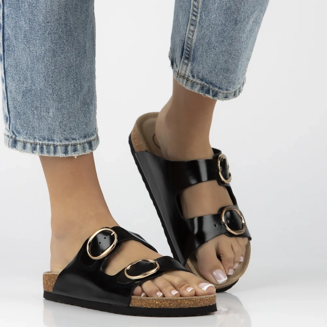 Leather flip-flops Filippo DK7061/25 BK L black