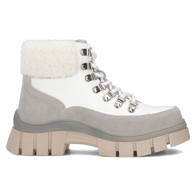 Skórzane trapery na platformie Filippo DBT6471/24 WH białe