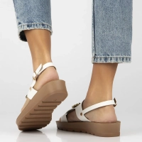 Sandały na platformie Filippo DS6893/25 WH białe