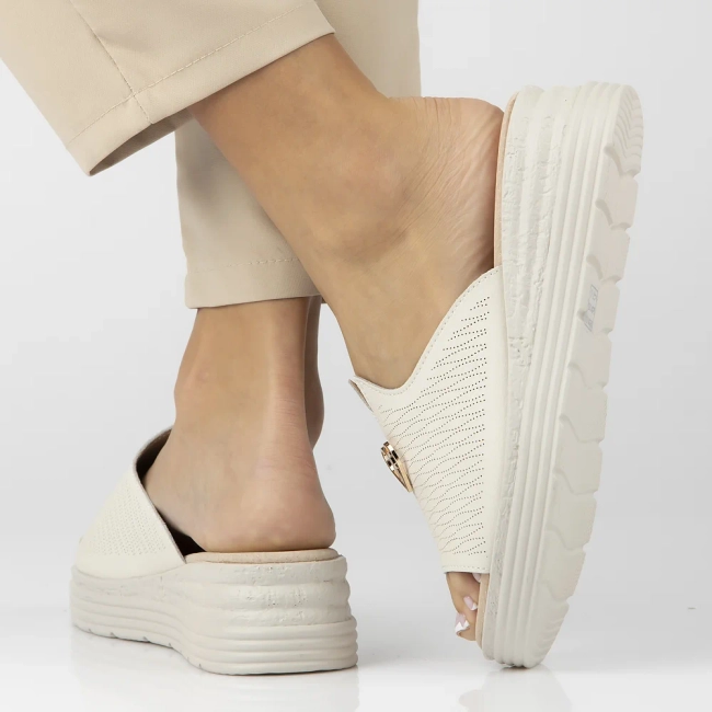 Leather flip-flops Filippo DK6710/25 BE beige