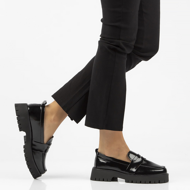 Leather shoes Filippo DP3939/22 BK black