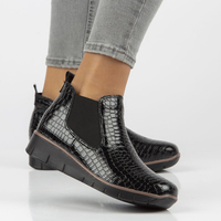 Leather ankle boots Filippo DBT3030/22 BK black