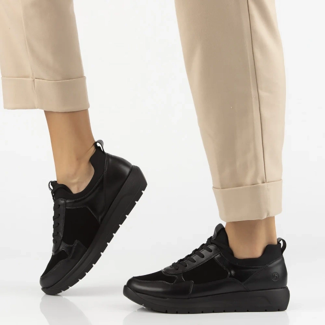 Skórzane sneakersy Remonte D2V00-00 czarne