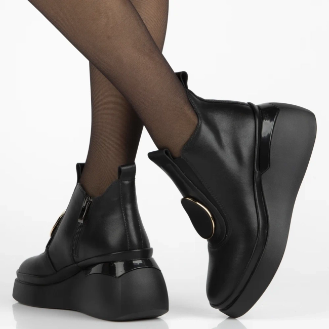 Leather ankle boots Filippo DBT7419/25 BK black