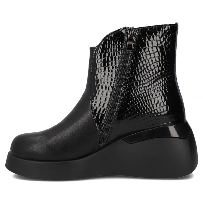 Leather ankle boots Filippo DBT7431/25 BK black