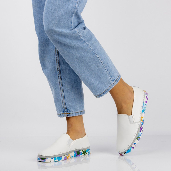 Leather shoes Filippo DP1212/20 WH white