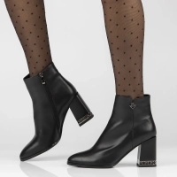 Leather ankle boots Filippo DBT6001/23 BK black