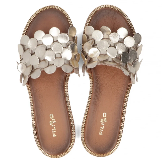 Leather flip-flops Filippo 40381 gold