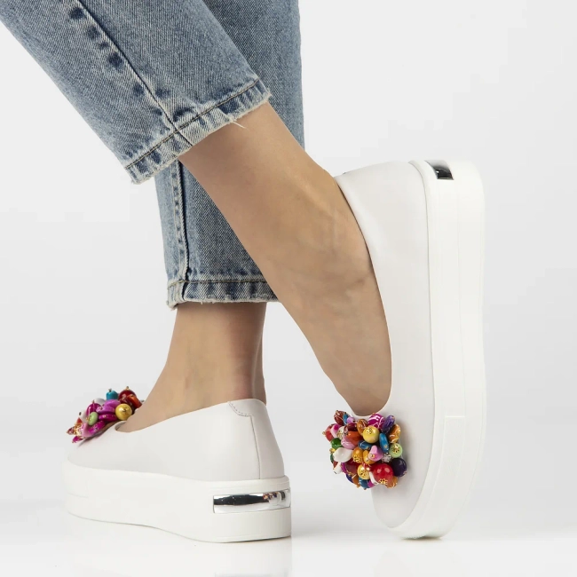 Leather shoes Filippo DP6024/25 WH white