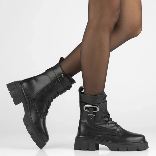 Leather boots Filippo DBT6421/24 BK black