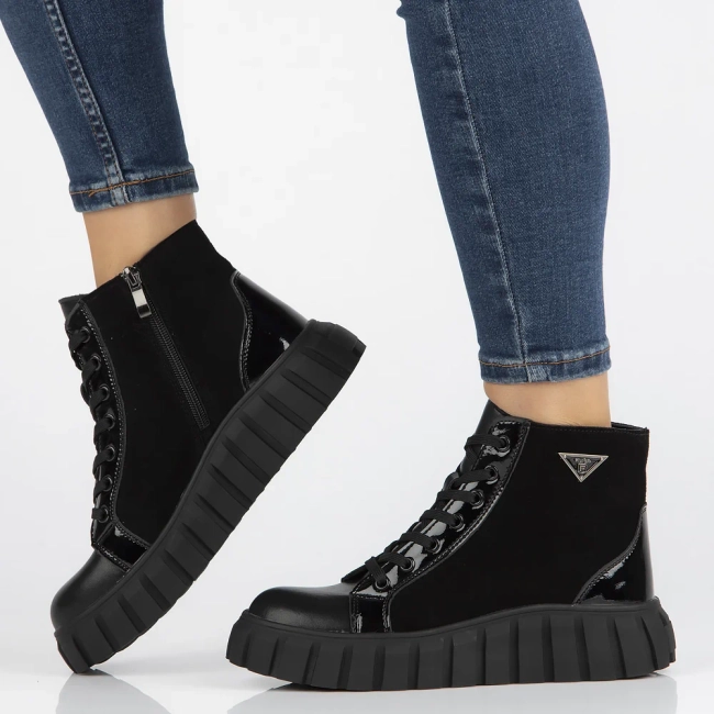 Leather ankle boots Filippo DBT6313/24 BK black