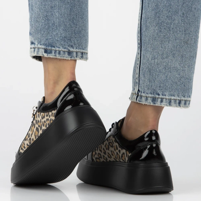 Leather sneakers Filippo DP7282/25 BK LEO black