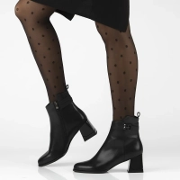 Leather ankle boots Filippo DBT7364/25 BK black