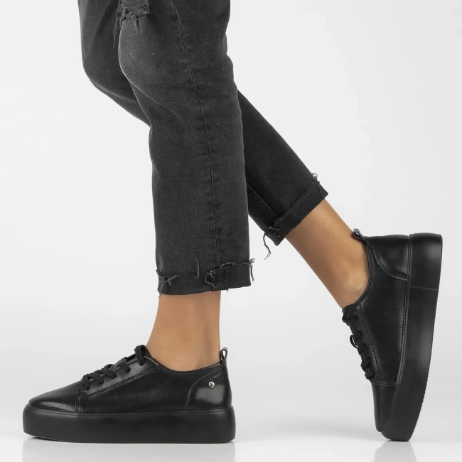 Leather shoes Filippo DP6116/24 BK black