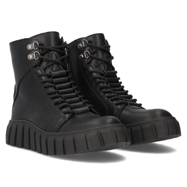 Leather ankle boots Filippo DBT6312/24 BK black