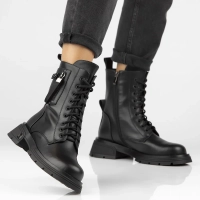 Skórzane botki typu workery Artiker 53C0212 czarne