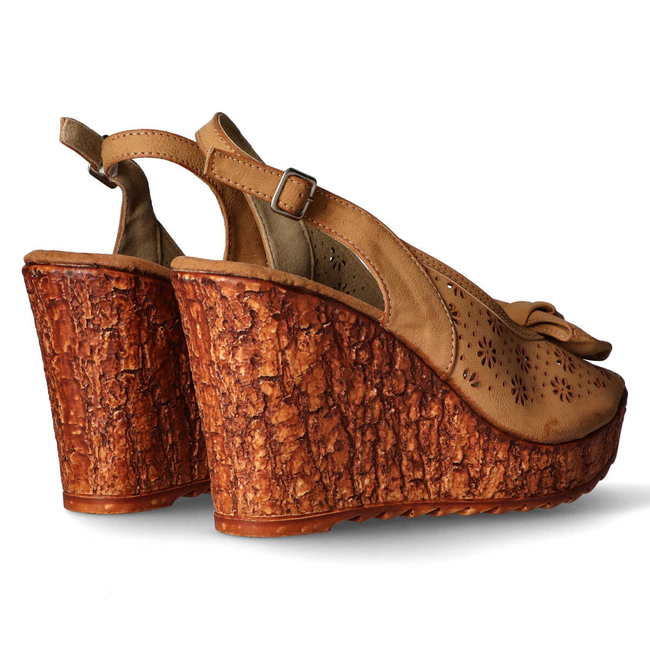Women's sandals Weide TZ-3 Camel