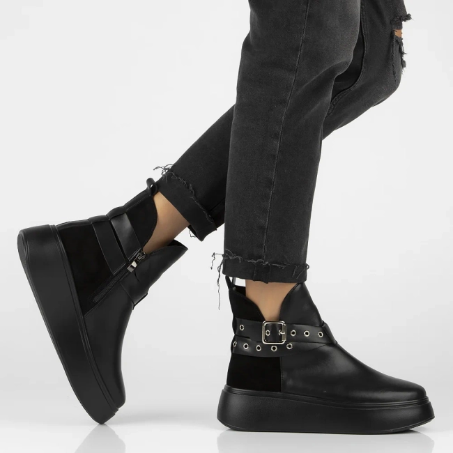 Leather ankle boots Filippo DBT6341/24 BK black