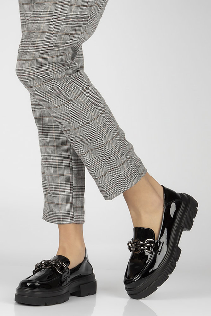 Skórzane półbuty na platformie Filippo DP4564/23 BK czarne