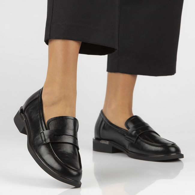 Skórzane lordsy Filippo DP7077/25 BK czarne